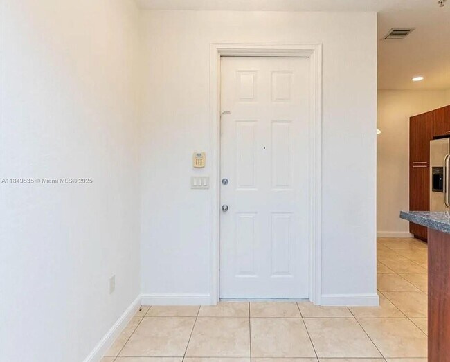 Foto del edificio - 2925 NW 126th Ave