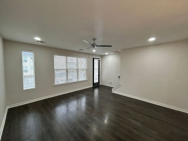 Foto del edificio - 306 Jeffries Wy