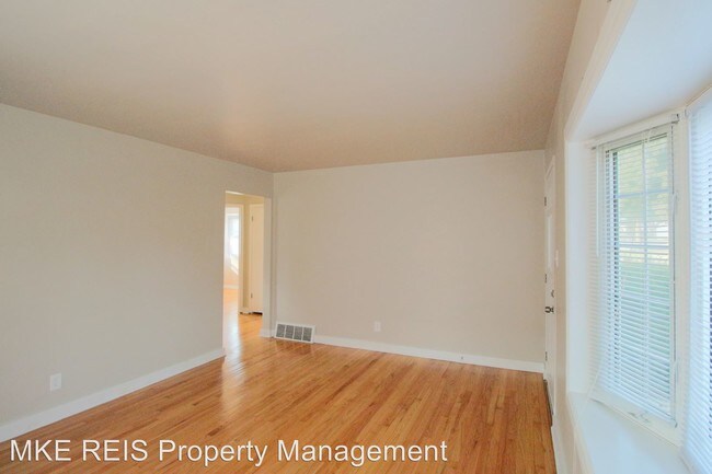 Foto del edificio - 4 br, 2 bath House - 8011 W Kathryn Ave