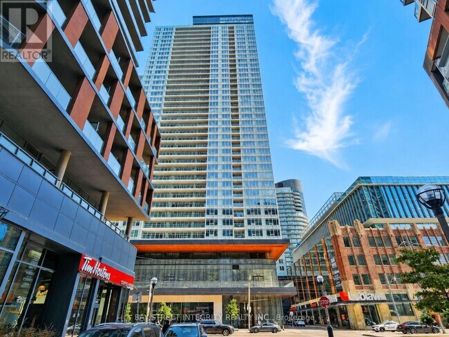 Photo du bâtiment - 19 Bathurst St