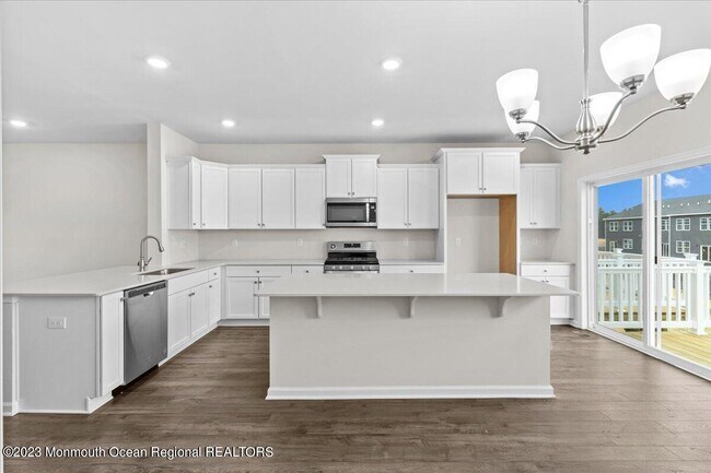Building Photo - 329 Mantoloking Dr