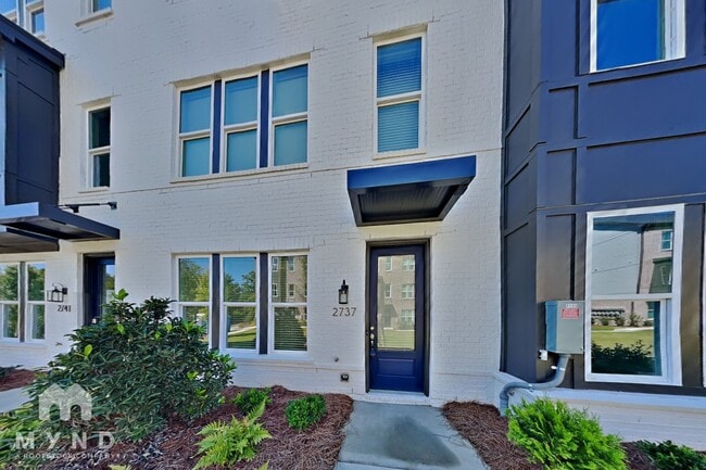 Building Photo - 2737 Chestnut Willow Walk
