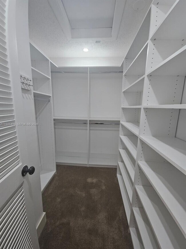 Foto del edificio - 11696 NW 20th Dr