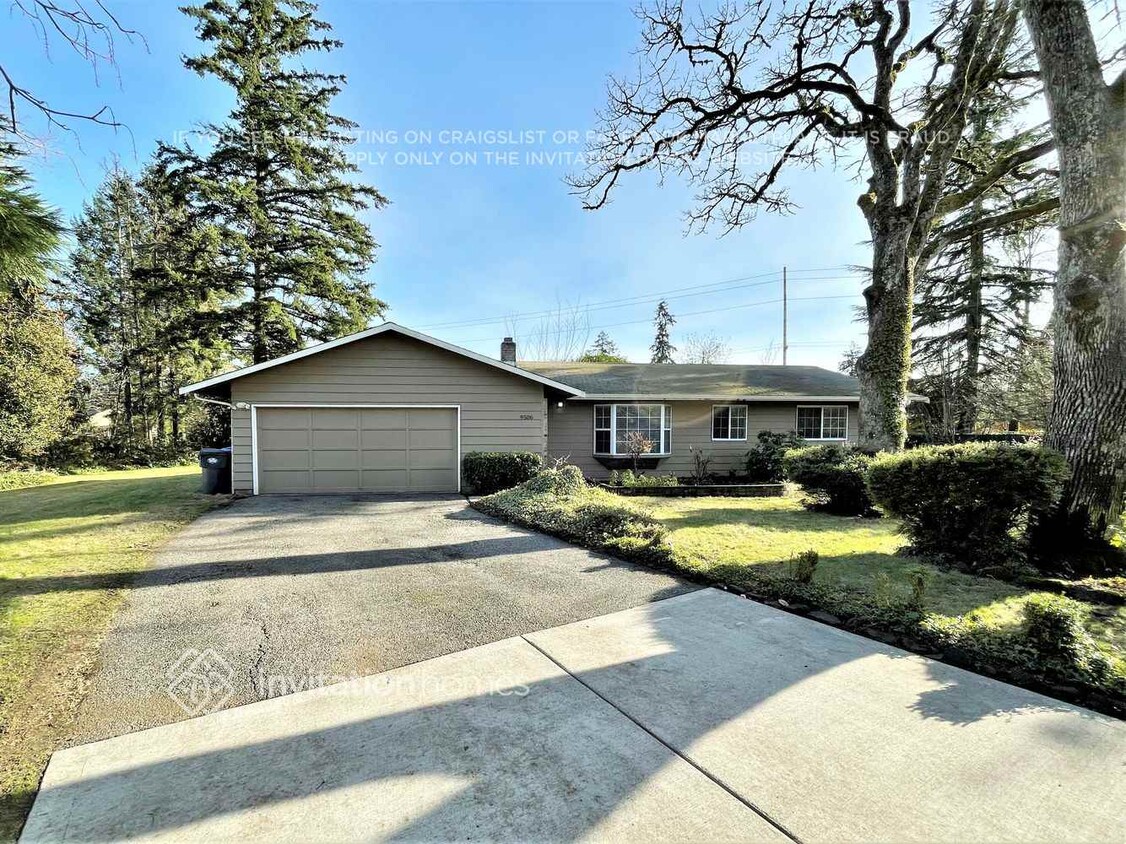 Foto principal - 9506 119th St SW