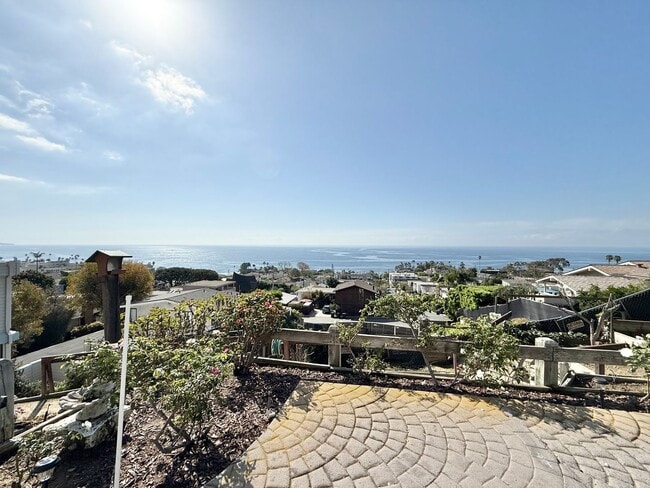 Building Photo - Gorgeous Laguna Beach Property with Ocean Views