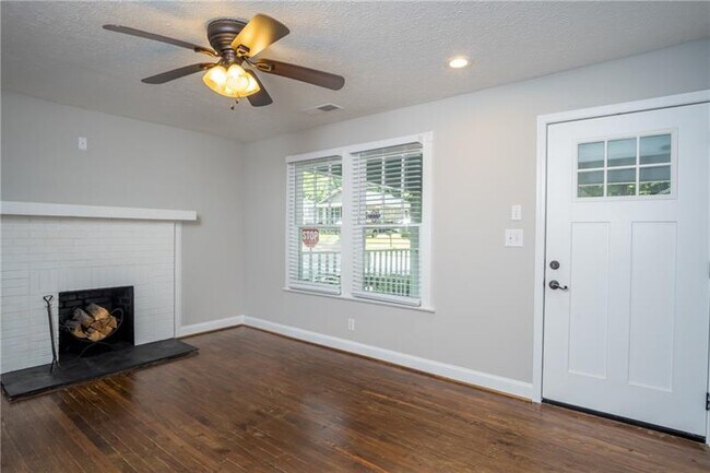 Foto del edificio - 785 Bellemeade Ave NW