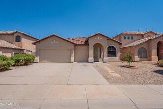 Building Photo - 541 N Scott Dr