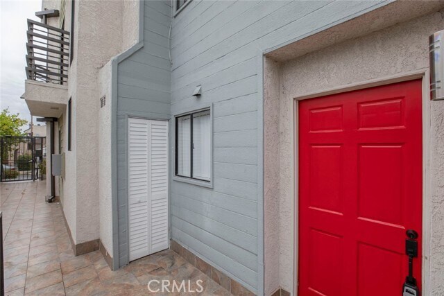 Foto del edificio - 1327 Barrington Way