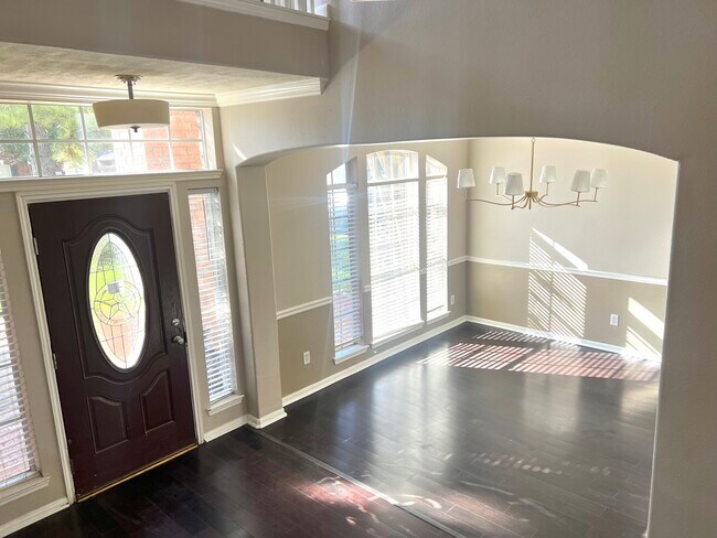 Building Photo - 11007 Collingswood Dr