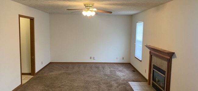 Building Photo - 3117