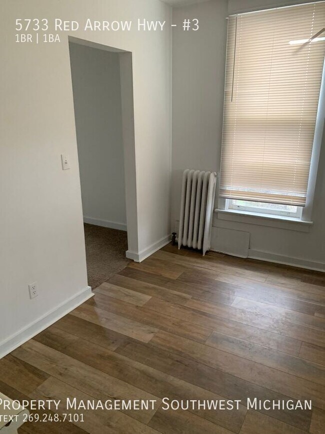 Foto del edificio - 5733 Red Arrow Hwy