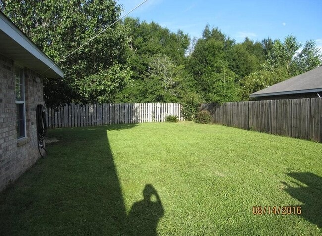 Building Photo - 4918 Chads Cir