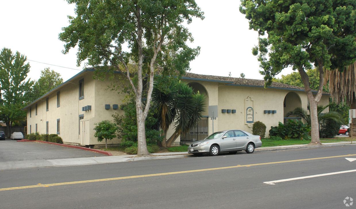 Primary Photo - 280 W California Ave