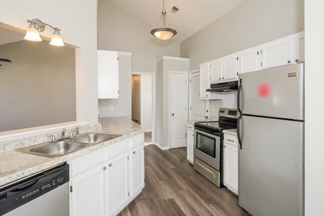 Foto del edificio - 17 Yorkton Ct