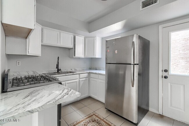 Foto del edificio - 3584 Waterspring Way
