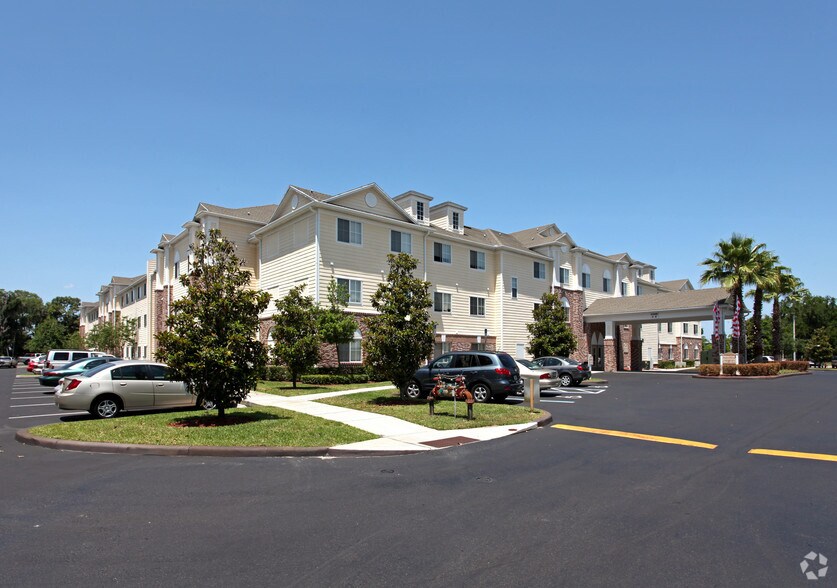Covenant on the Lakes Senior Apartments Rentals Orlando, FL