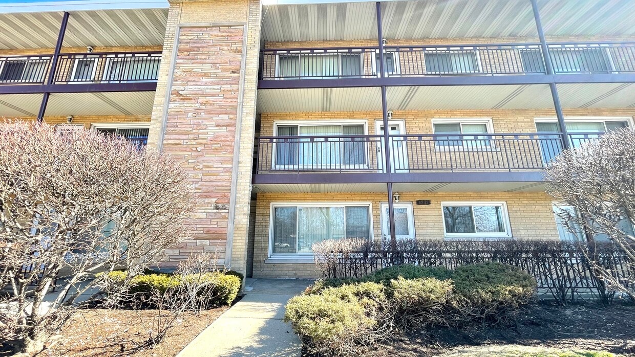 Primary Photo - 4935 N Harlem Ave