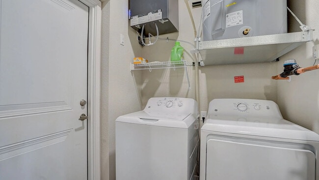 Building Photo - Springs at Canton