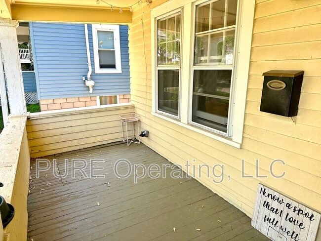 Building Photo - 4679 Poppleton Ave