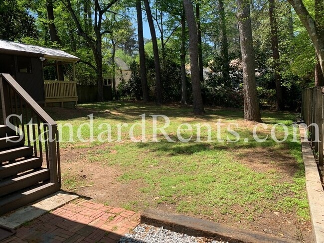 Building Photo - Ranch in Atlanta