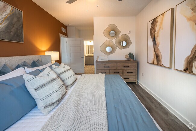 2 habitaciones, 2 baños, 1088 pies cuadrados, dormitorio - Momentum Blanding