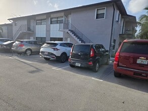 Building Photo - 13351 SW 17th Ln