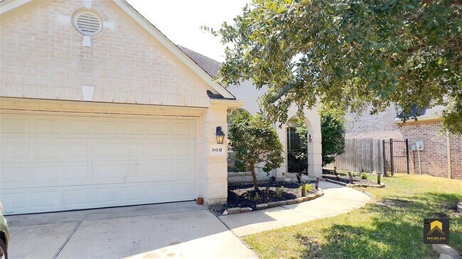 Building Photo - 18131 Billabong Crescent Ct