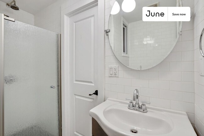 Foto del edificio - 534 E 14th St