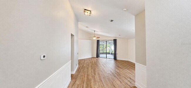 Foto del edificio - 6601 Thackston Dr