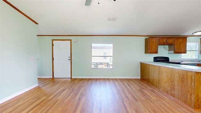 Building Photo - 435 16th St