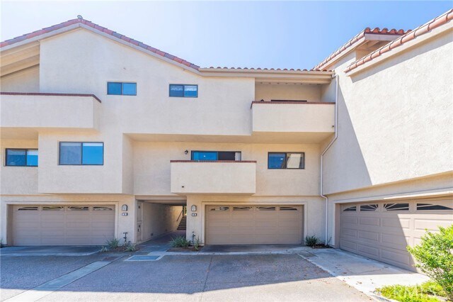 Foto del edificio - 4 Santa Cruz Ct