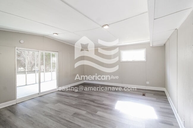 Foto del edificio - 114 Garland Terrace