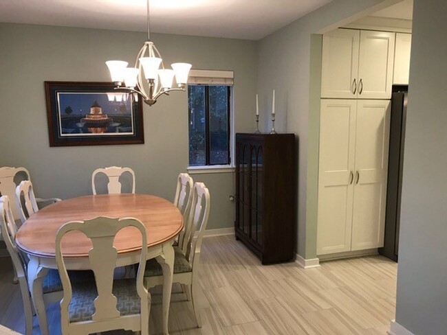 Foto del edificio - 2BD/2.5BA - TOWNHOME IN MT PLEASANT - AVAI...
