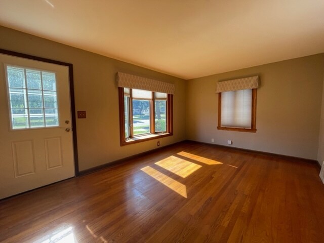 Building Photo - Stunning Cannon Park 3 Bedroom single family!