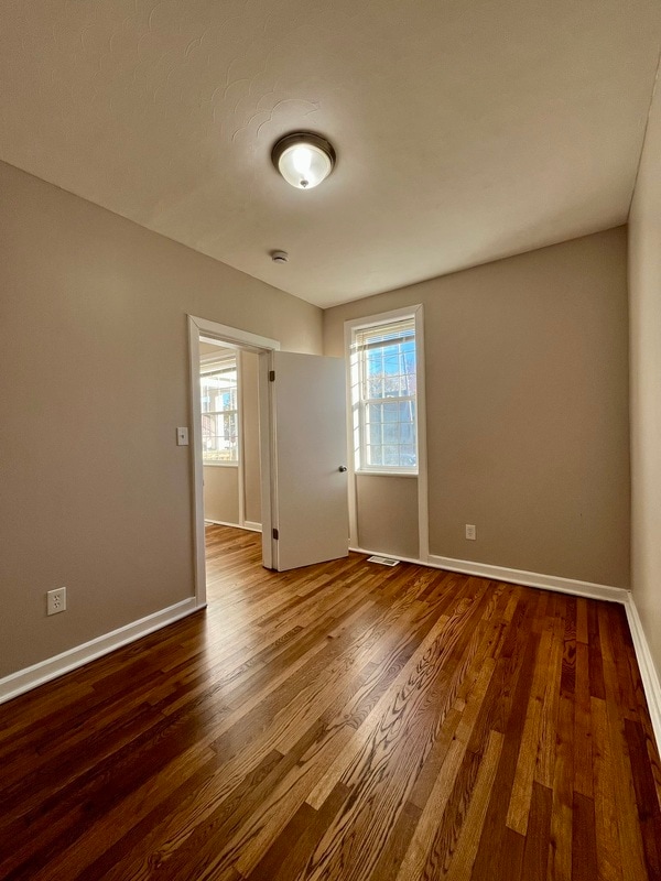 Building Photo - 216 Poplar St