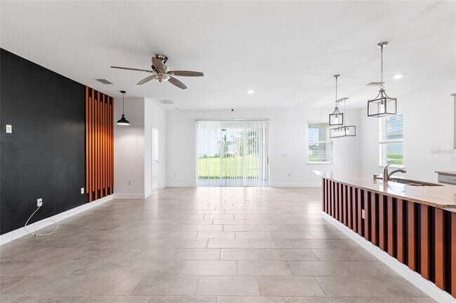 Foto del edificio - 33034 Sand Creek Dr