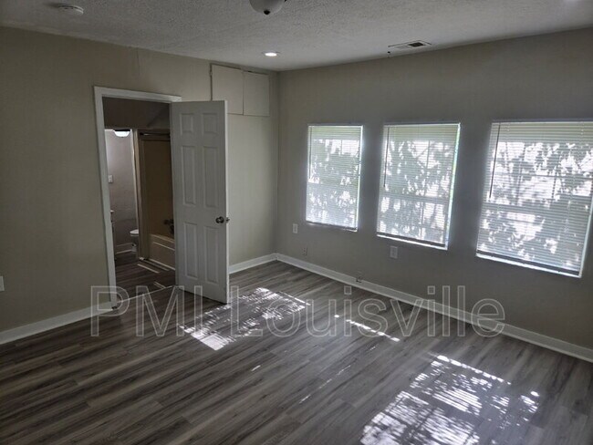 Foto del edificio - 451 N 25th St