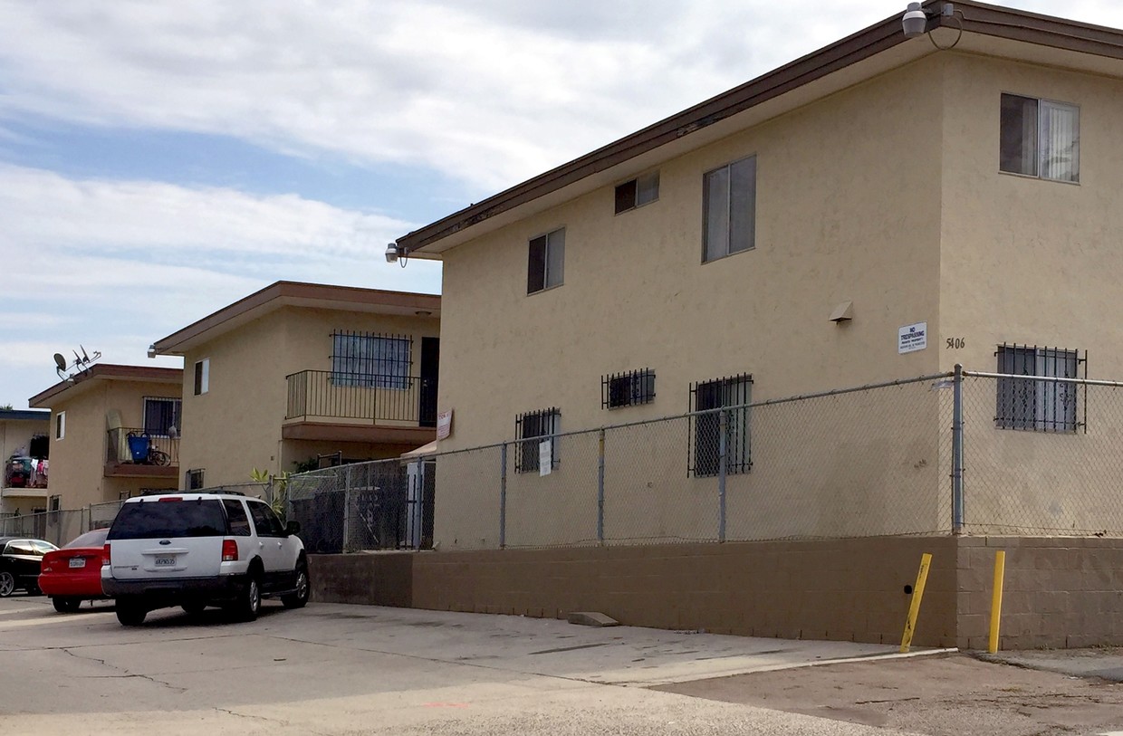 Building Photo - 5406-5412 Imperial Ave