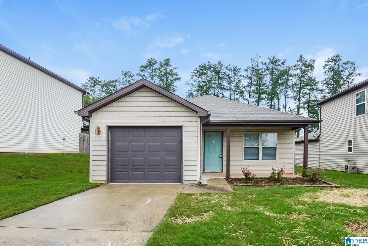 Foto principal - 100 Briar Ridge Ln