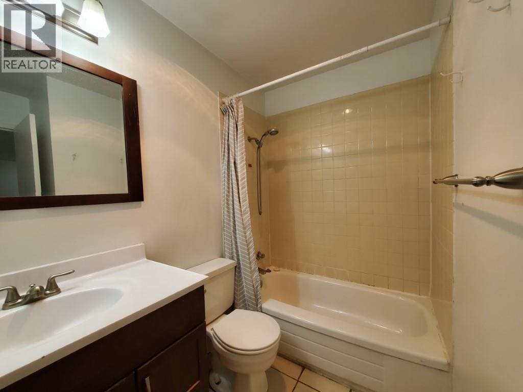 Photo du bâtiment - 8591 Westminster Hwy