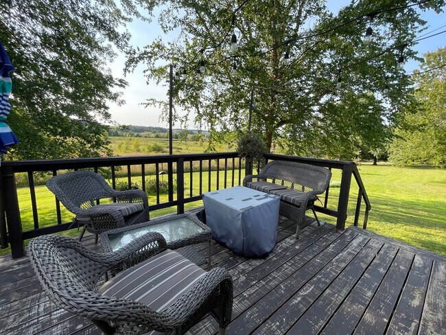 Building Photo - 12555 Cattail Dr