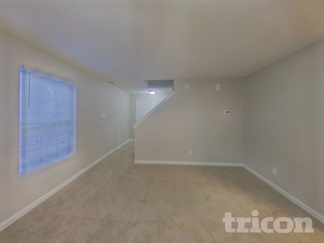 Building Photo - 12341 Stowe Acres Dr