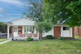 Building Photo - 8807 Tavistock Dr