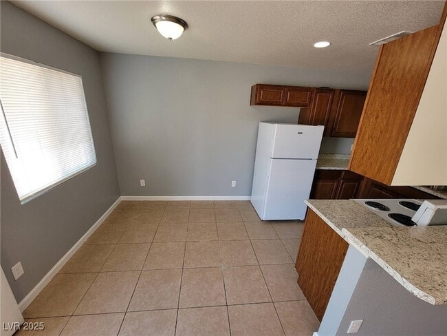 Building Photo - 2023 Bassler St