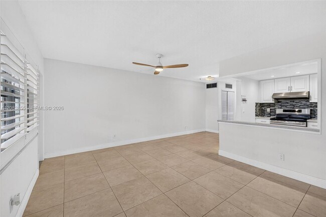 Foto del edificio - 5203 NE 24th Terrace