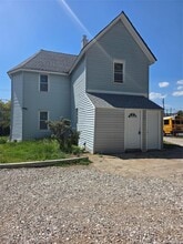 Building Photo - 291 Uniondale Ave