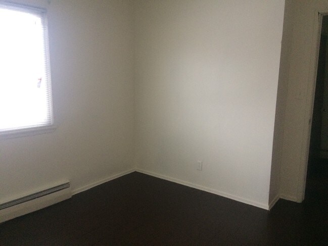 Foto del edificio - 3201 Stonegate Dr