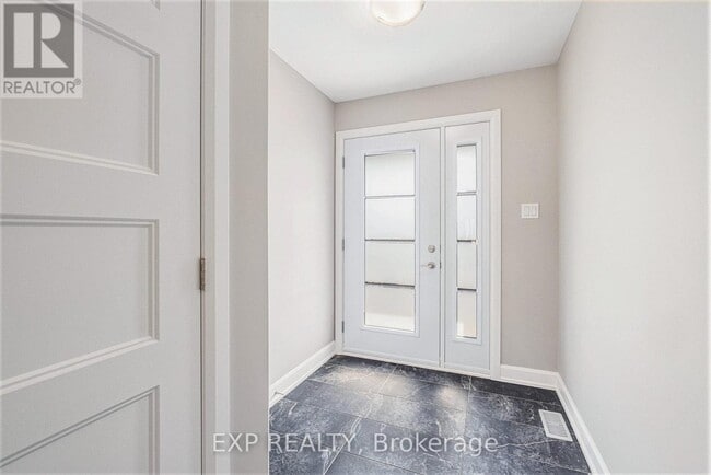 Building Photo - 1214 Montblanc Cres