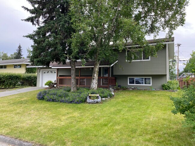 Building Photo - 1824 Wickersham Dr