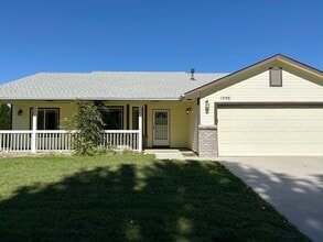 Building Photo - 1956 E Birchwood Dr